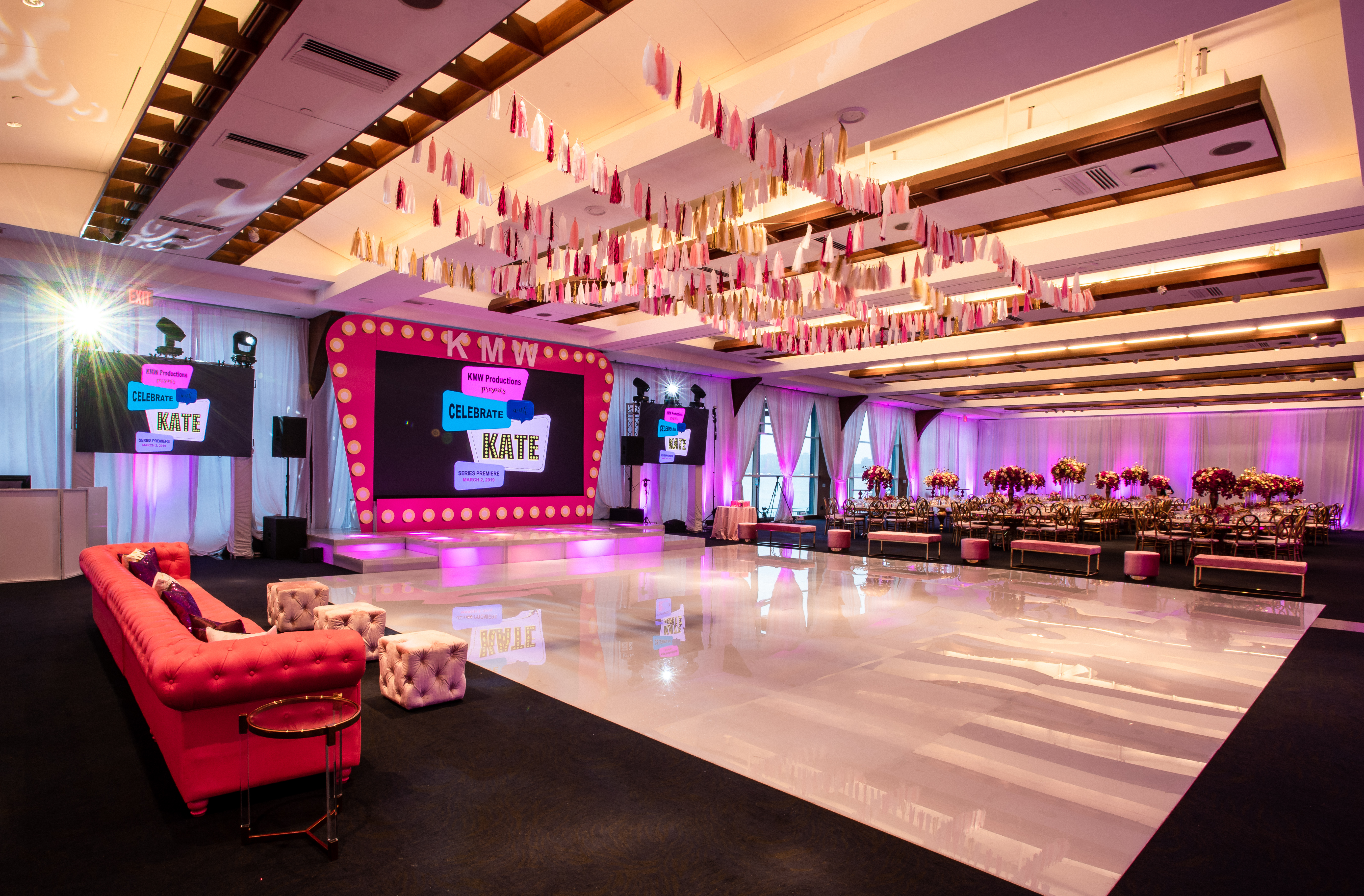 Seamless White Dance Floor